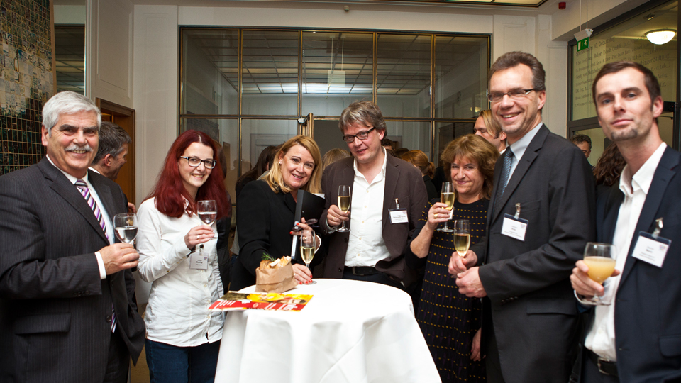 Scheckübergabe im Literaturhaus 2014